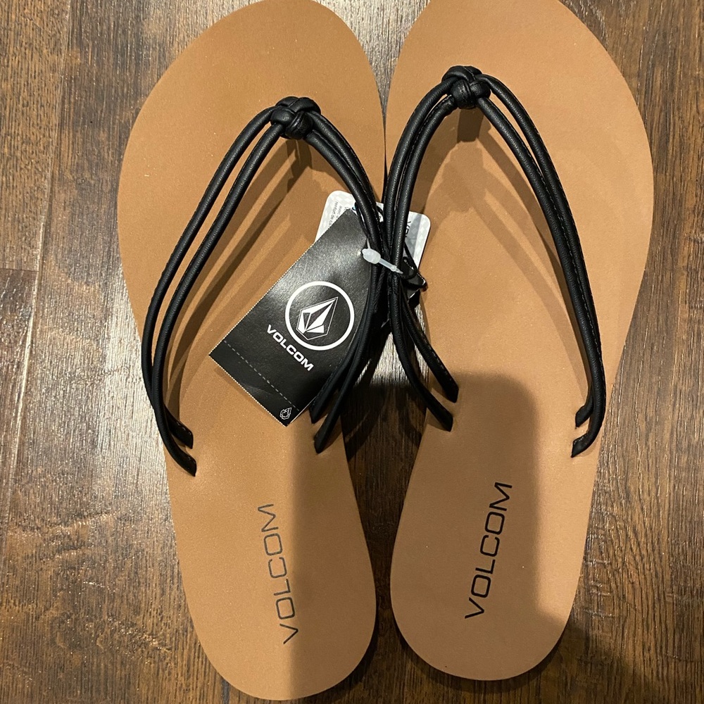 Volcom flip flops